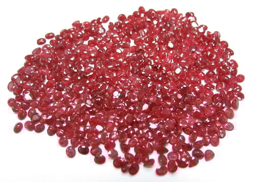Ruby-Oval: 5mm x 4mm