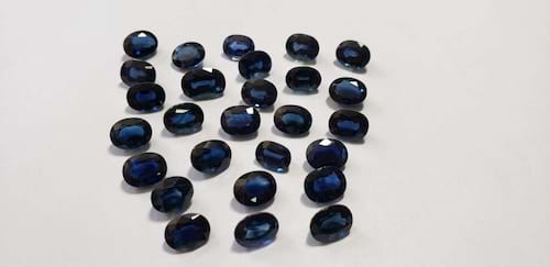 Blue Sapphire-Oval: 9mm x 7mm