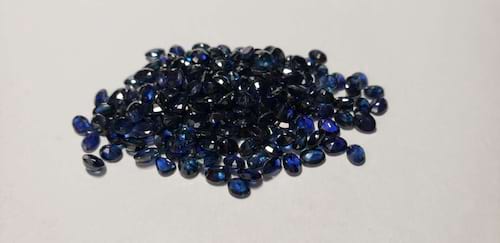 Blue Sapphire Oval: 4mm x 3mm