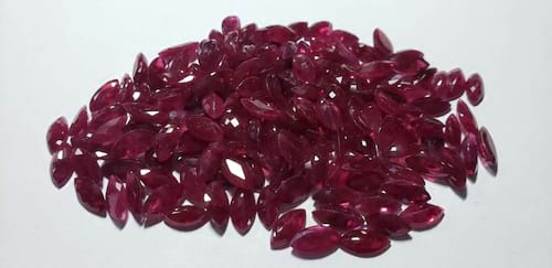 Ruby Marquise: 10mm x 5mm