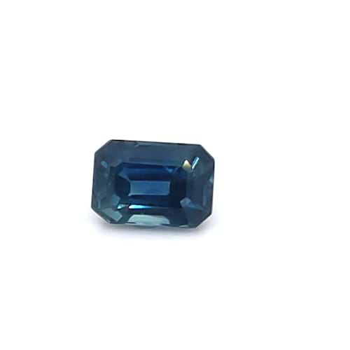 Blue Sapphire Emerald Cut: 1.84ct