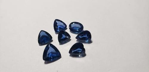 Blue Sapphire Trillion: 6mm - 8mm