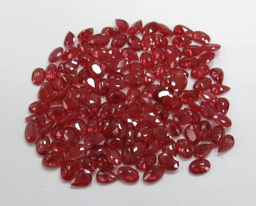 Burma Ruby-Oval 6mm x 4mm