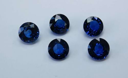 Blue Sapphire-Round: 8.0mm
