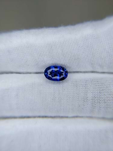 Blue Sapphire Oval: 2.75ct