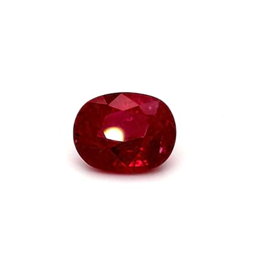 Ruby Oval: 3.76ct