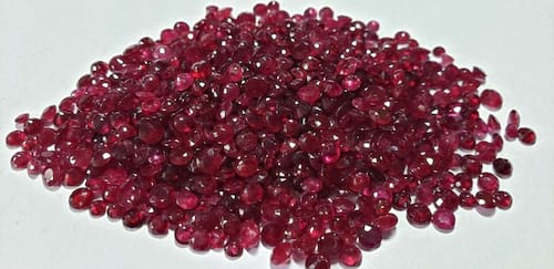 Ruby Round: 3mm - 4.5mm