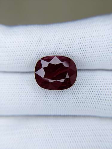 Ruby Oval : 9.97ct