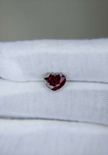Ruby Heart: 2.51ct