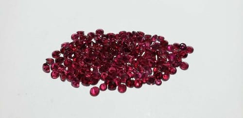 Ruby Round: 2.8mm - 3.3mm