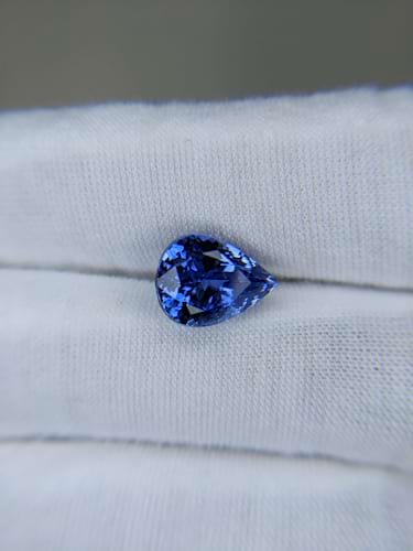 Blue Sapphire Pear: 5.83ct