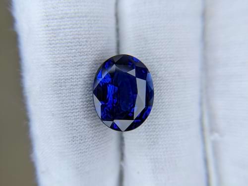 Blue Sapphire Oval: 10.1ct