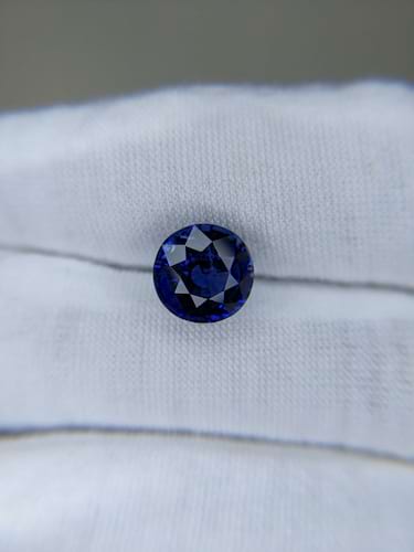 Blue Sapphire Round: 5.07ct