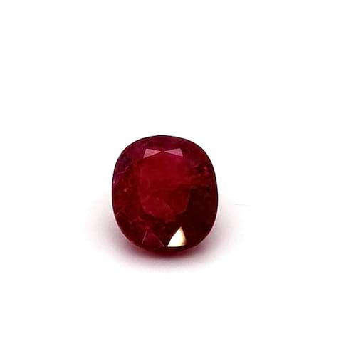 Ruby Oval: 4.79ct