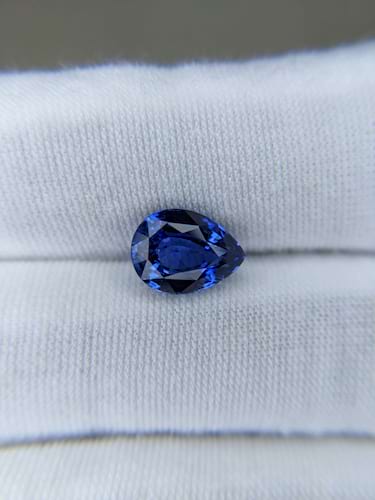 Blue Sapphire Pear: 3.58ct