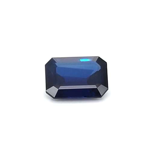 Blue Sapphire Emerald Cut: 2.4ct