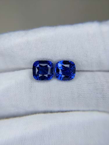 Blue Sapphire Cushion (Pair): 8.51ct