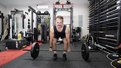 Fringe Sport Bomba Bar V3 Review 2021: A Blacked-Out Beauty for Olympic Weightlifters Cover Image