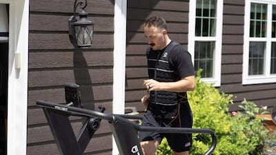 Hyperwear Hyper Vest Elite Weight Vest: Breathable With a Snug Fit (2021) Cover Image