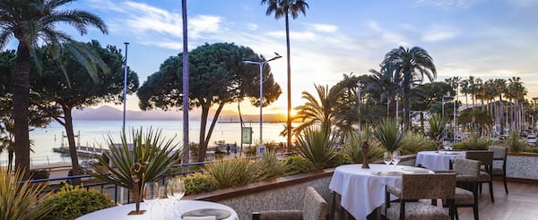 Babymoon at Hotel Martinez Cannes Babymoon at Hotel Martinez Cannes
