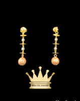 18k Gold two tone studs back long earring with moon cut bits price $350 usd weight 3.24 grams size 1 inches