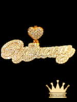 18k Gold Cutout Name Pendant with VVS Diamonds