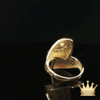 18K Gold Fashion Ring – Contemporary Open Design