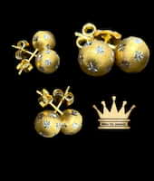 18k two tone ball earring pair with  studs back brush work on it done by hand price $260 usd weight 2.17 grams 5mm
