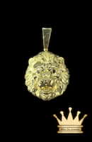18k Gold Lion Heads Pendant with fine attention to details and great finishing 13.37 grams 