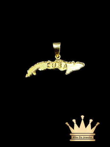 18K Handmade Cuba Charm with Diamond Cut Border