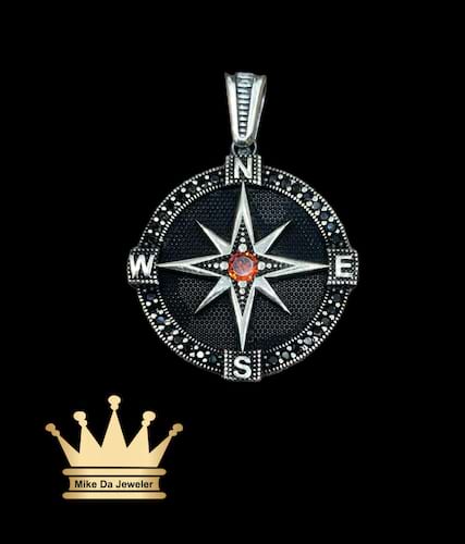 925 sterling silver solid handmade compass pendant with black cubic zirconia stone    weight 8.17 grams 1 inches