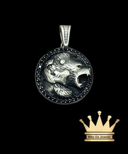 925 sterling silver solid handmade bear pendant with black color and cubic zirconia price $220 dollars weight  6.21 grams 1 inches