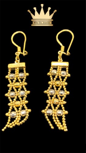 18k  two tone gold earring weight is 5.500 gram price is $550