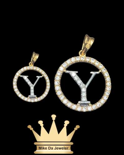 21k yellow gold Y initials pendant with cubic zirconia price $250 usd weight 1.68 gram size 0.5 inches