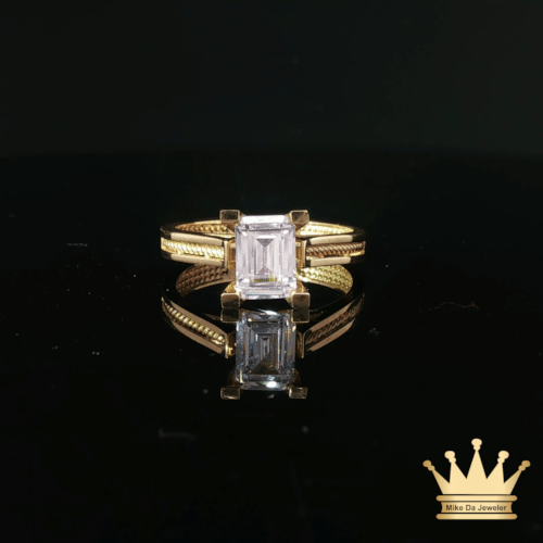 18K Yellow Gold Emerald-Cut Diamond Ring