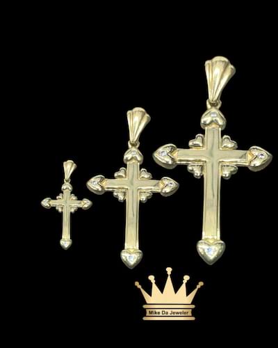 18k handmade cross price $365 usd weight 3.060 size 1 inches