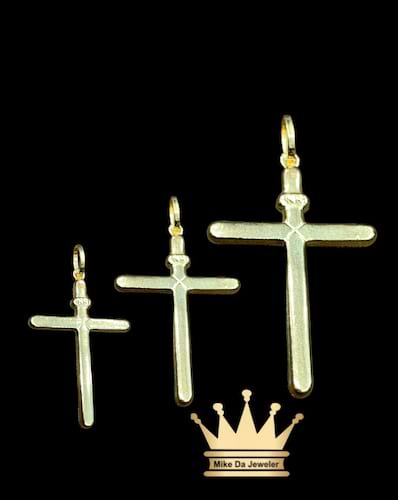 18k 3D cross price $220 usd weight 1.77 grams size 1.5 inches
