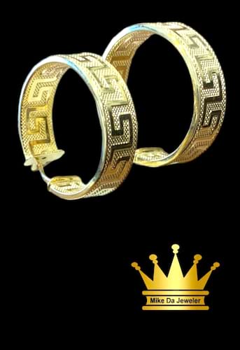 18karat gold hoop earring Versace design weight 3.200 price $368.00