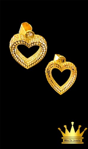 21karat gold 3D heart charm weight 1.050 size 0.65 inch price $175.00 sold by mikedajeweler