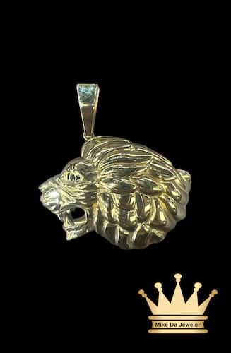 18K Gold Lion Head Side Profile New Design Pendant - 11.95 Grams