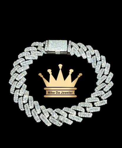 925 sterling silver solid handmade Miami Cuban link bracelet with cubic zirconia stone dipped in white gold price $850 dollars weight 42.59 grams 9 inches