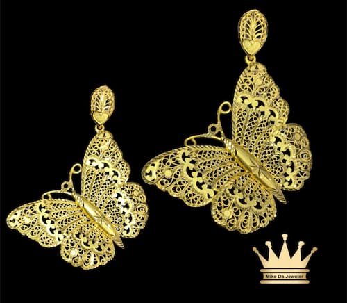 21karat gold butterfly charm size 2.00inch weight 11.290 price $1450.00