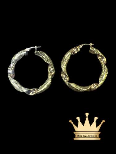 18K Gold Twisted Hoops Pair Earrings 6.47 grams