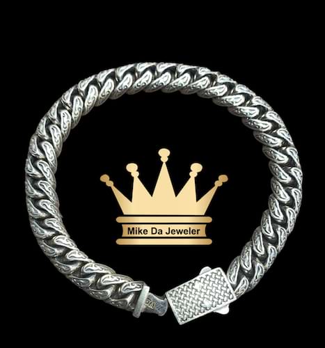 925 sterling silver solid handmade Cuban link bracelet price $375 dollars weight 39.17 grams 8.5 inches 8 mm