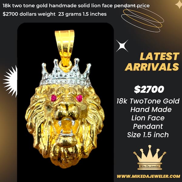 18k two tone gold handmade solid lion face pendant    weight  23 grams 1.5 inches