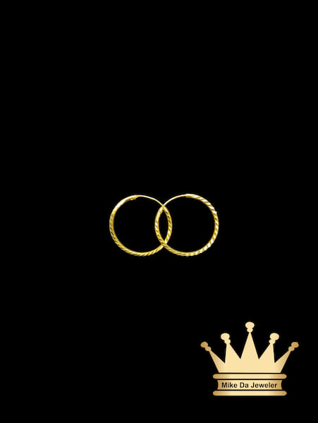 22k gold hoop earring diamond cut size 1 inch  2.27 gram