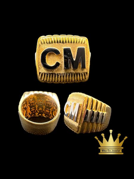 Women's gold rings