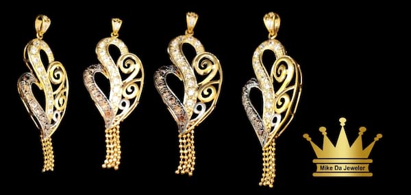 21karat gold three tone female charm size 1.75inch weight 4.890
