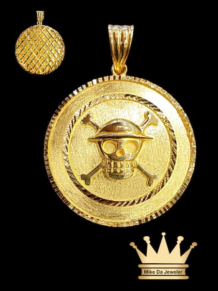 18K Solid Yellow Gold 3D Skull Pendant