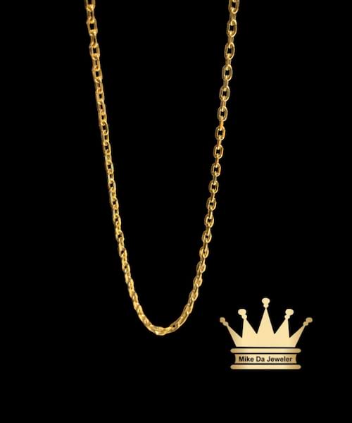 18k link chain plain and polish work  weight 4.15 gram 2mm 20 inche